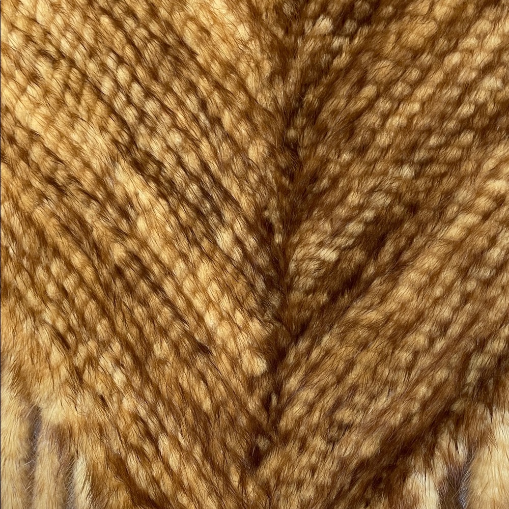 PAULA LISHMAN Limited Hand Knit Mink Fur Cape Poncho Wrap Shawl One Size - Picture 16 of 17